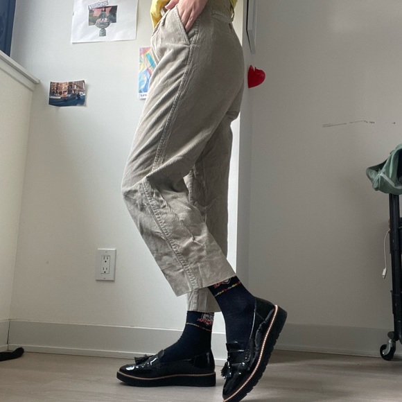 Vintage corduroy mid-rise ankle length beige pants - Picture 2 of 6